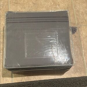 New king sheet set grey